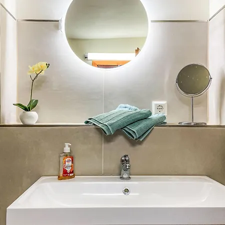 Emilie By Interhome *